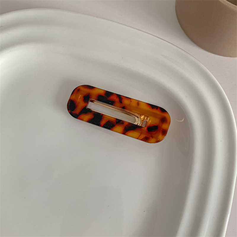 琥珀豹纹方形款
