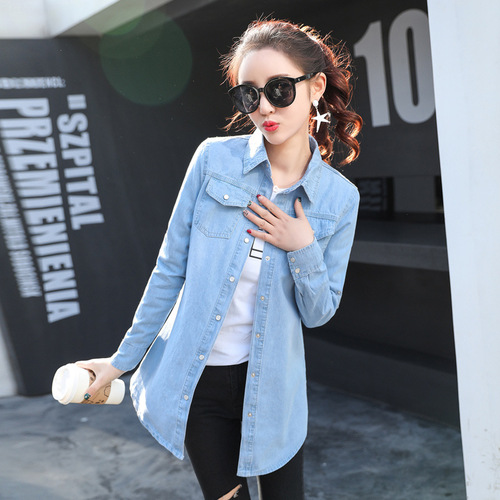 Cross-border factory wholesale denim shirt for women, new long-sleeved denim shirt, versatile denim top, designer-inspired jacket.