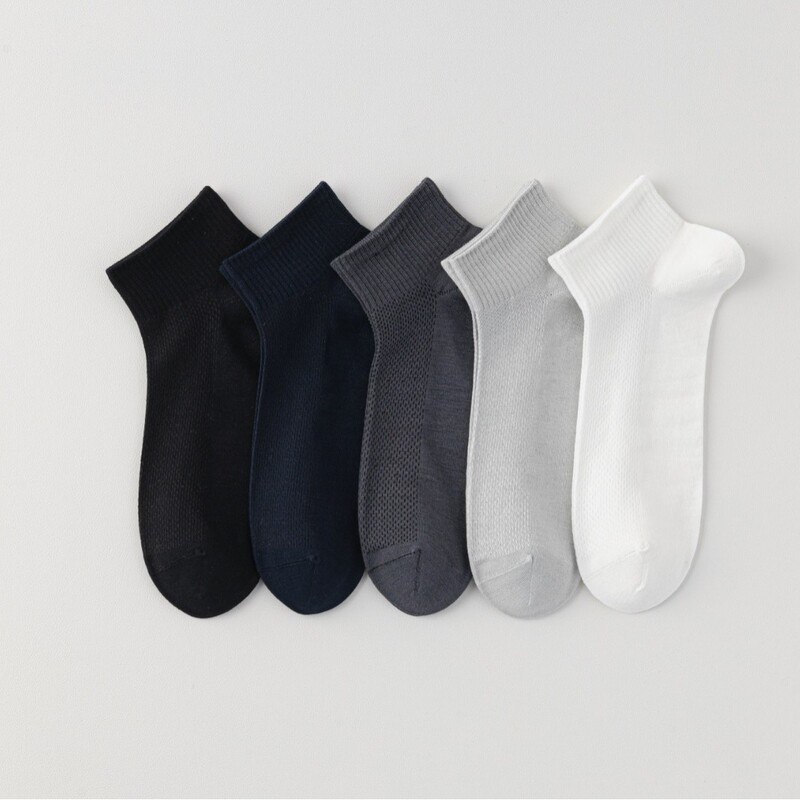 Men's Summer Thin Socks, Anti-Odor, Sweat-Absorbent Mesh Boat Socks, Soft Mulberry Silk, Solid Color, Versatile Men's Short Socks Wholesale