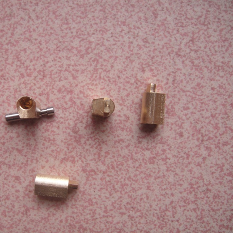 提供四方铜柱六角连接铜柱东莞林发加工4乘6.5乘9.5PCB接线铜柱