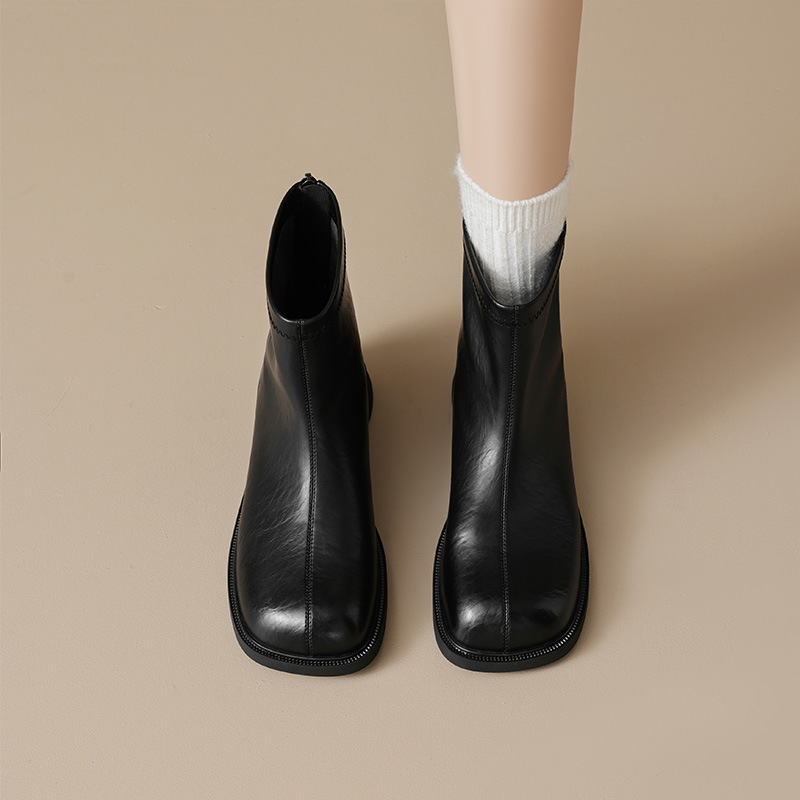 Botas cortas negras para mujeres 2026 nuevas botas delgadas retro de otoño estilo británico botas Martin botas de primavera y otoño botas simples