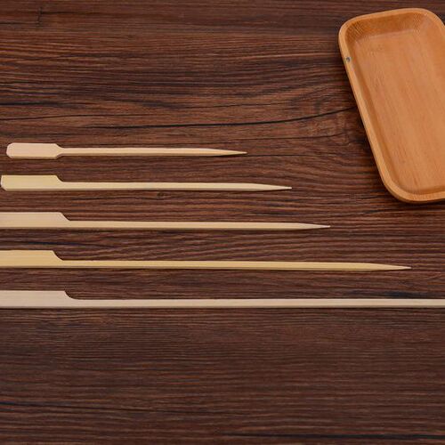 Iron skewers for hot pot, bamboo skewers for barbecue, 9/12/15/18/20/25/30cm can be customized. 