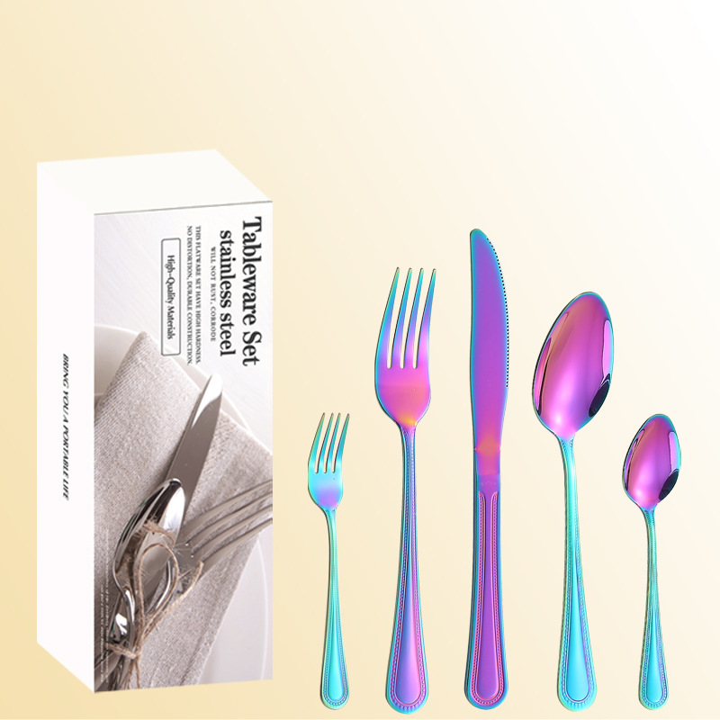 Productos transfronterizos de Amazon cubiertos de acero inoxidable 20 / 30 piezas de cuchillos y tenedores de cubiertos de comida occidental 5 piezas principales