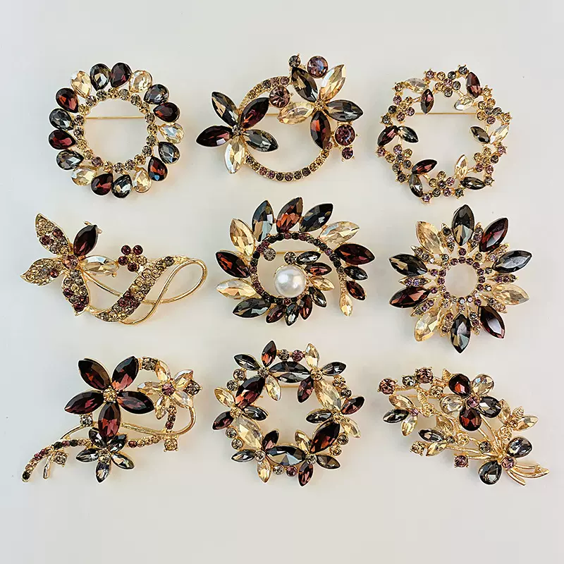 高档复古水晶花朵胸针女个性气质外套开衫胸花时尚精致高级感别针