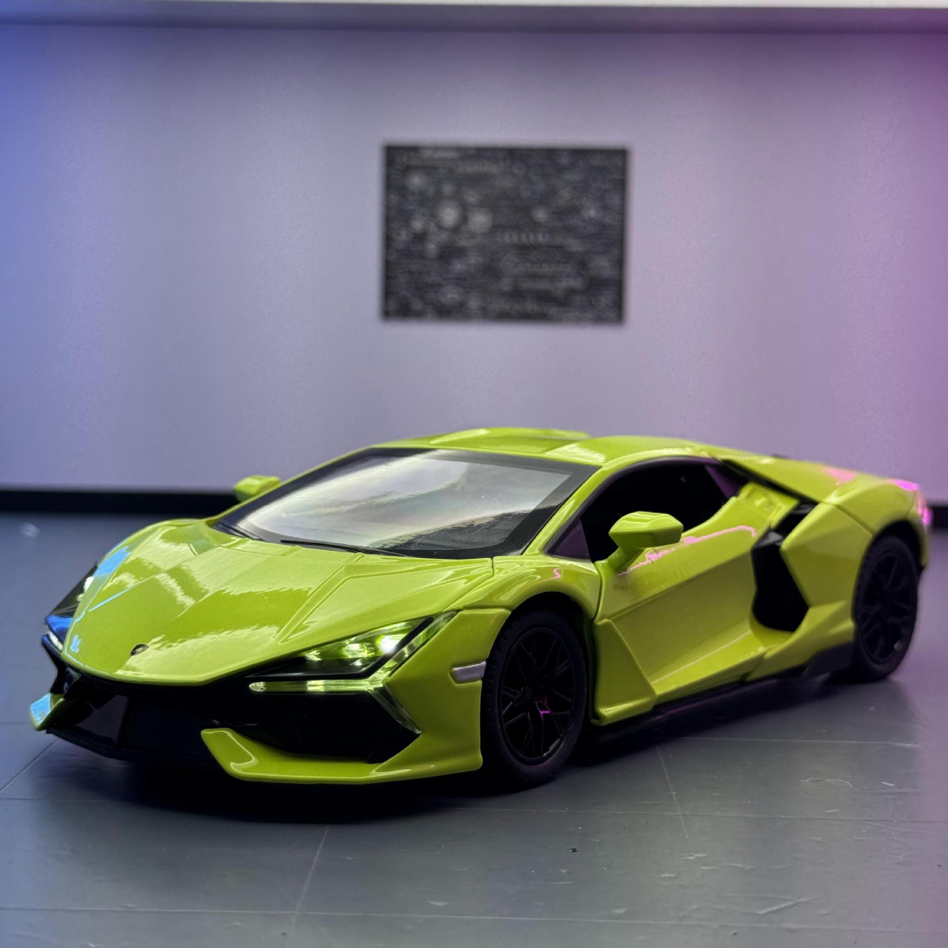 Nuevo modelo de coche de aleación Ao 1:24 Rambo nuevo gran toro Revuelto coche deportivo con spray de luz y sonido modelo de juguete