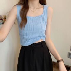 氷の糸の小さいストラップの袖なしのベストの女性の夏の外は身を修める韓国版の簡単な方襟のニットの底のシャツの上着を着ます。