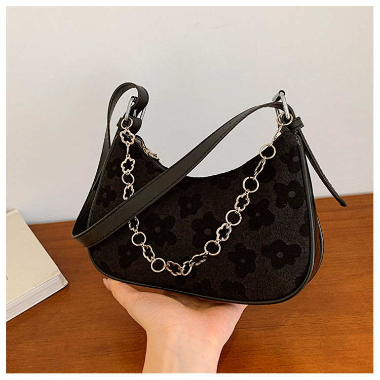 Women's Shoulder Bag Crescent Chain Underarm Bag For Women_voghion.com