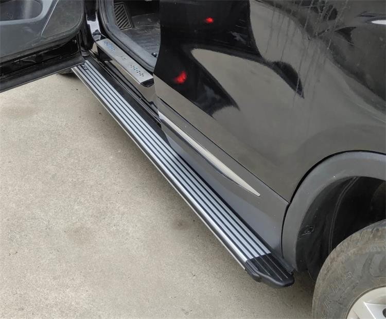 Suitable for Changan Cs75/Cs55/Cs85/Cs35Plus Original Exterior Foot Pedals Aluminum Alloy Pedal Modification