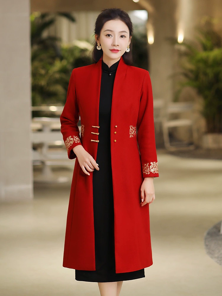 Шоу Тан Сифу зимний новый ретро вышитый элегантный шерстяной дикий красный чонсам пальто