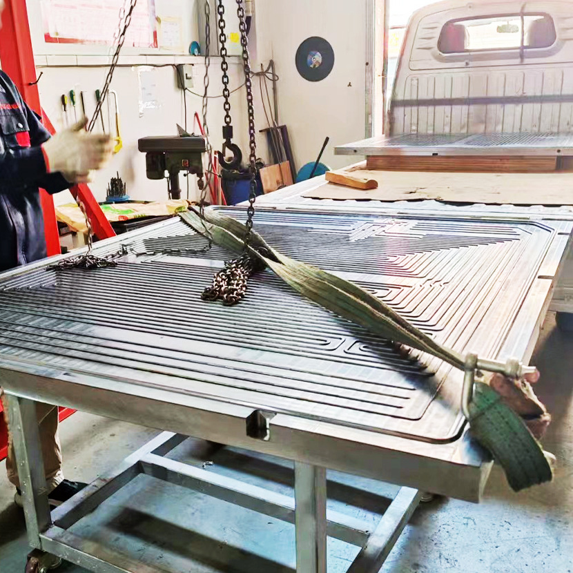 新能源电池成型模板淬火硬化 五金 塑胶 铸造模具机器人激光淬火