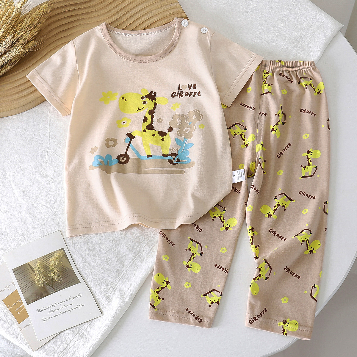 Traje de manga corta para niños, verano nuevo estilo, pijamas de algodón para niños, ropa de aire acondicionado para bebés para niñas, ropa de verano para niños image 8