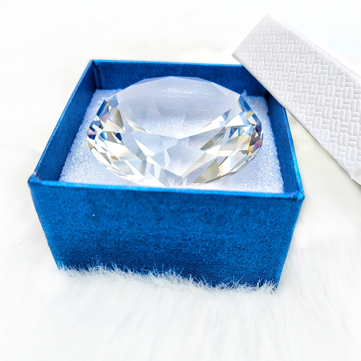 6cm transparent diamond with gift box