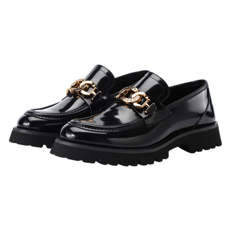 2023 Осенне-зимняя мужская кожаная обувь, одиночные туфли с металлической пряжкой, мокасины на толстой подошве, Мужская Маленькая кожаная обувь в британском стиле, оптовая продажа