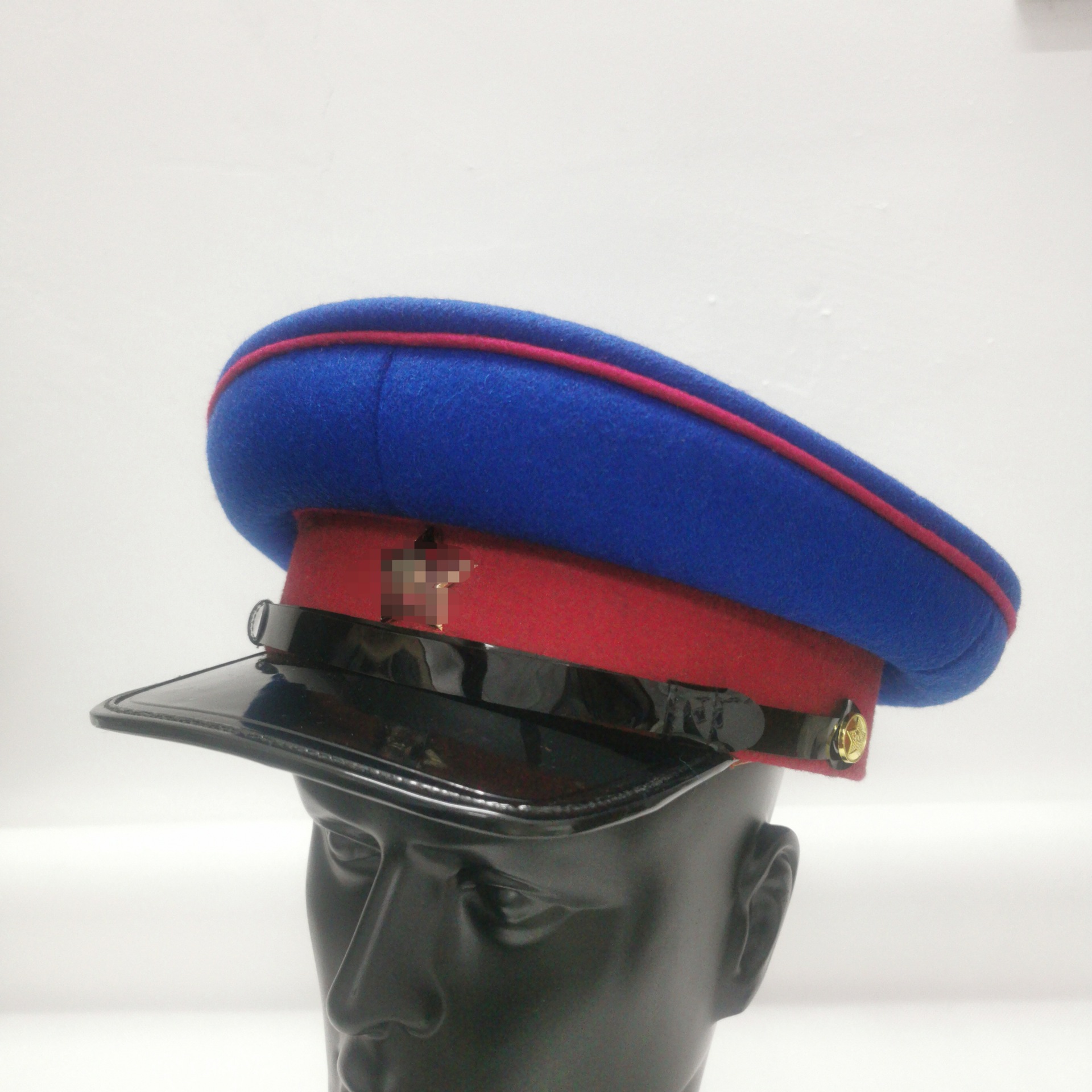 Blue without cap badge