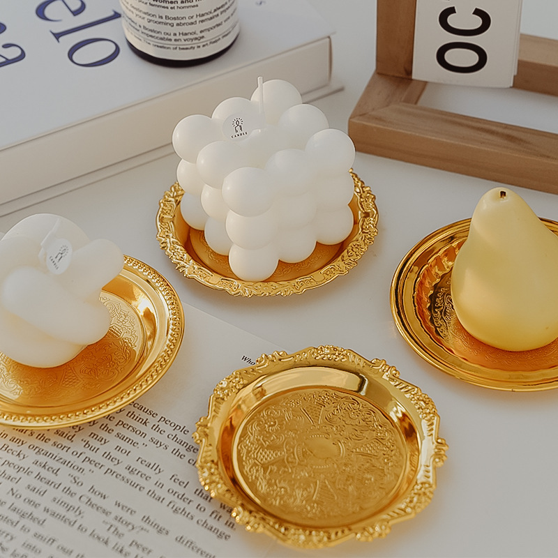 Wholesale Metal Base Candle Tray for European Retro Home Decor, Scented Candle Metal Candlestick Base