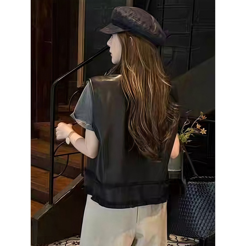 高级感木耳边圆领皮马甲女2025新款韩版时尚百搭宽松无袖背心马夹|undefined