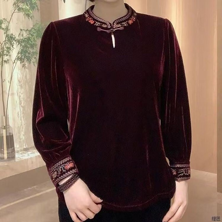 New Chinese Style National Style Embroidered T-Shirt Middle-aged Mother Western Style Small Shirt 5060-year-old Female Temperament Velvet Base Shirt