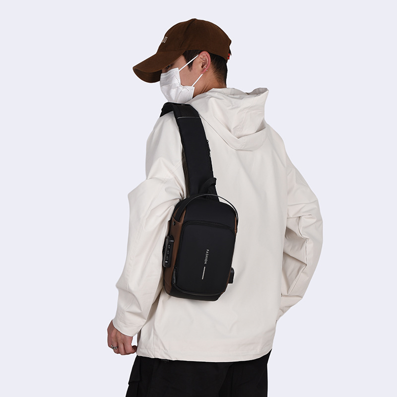 Bolso de pecho para hombre multifuncional con contraseña, espalda antirrobo, deporte de un solo hombro, mensajero impermeable, bolsa de locomotora de gran capacidad para automóvil deportivo genial