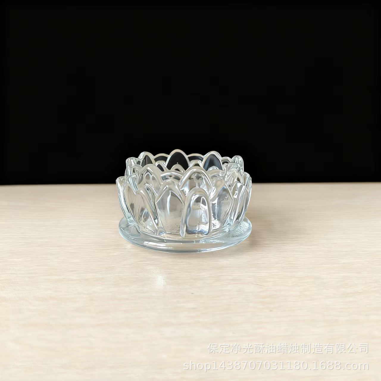 Vidrio de cristal Lotus Candlestick mantequilla Lámpara de la devoción religiosa regalos festivos al por mayor transfronterizos