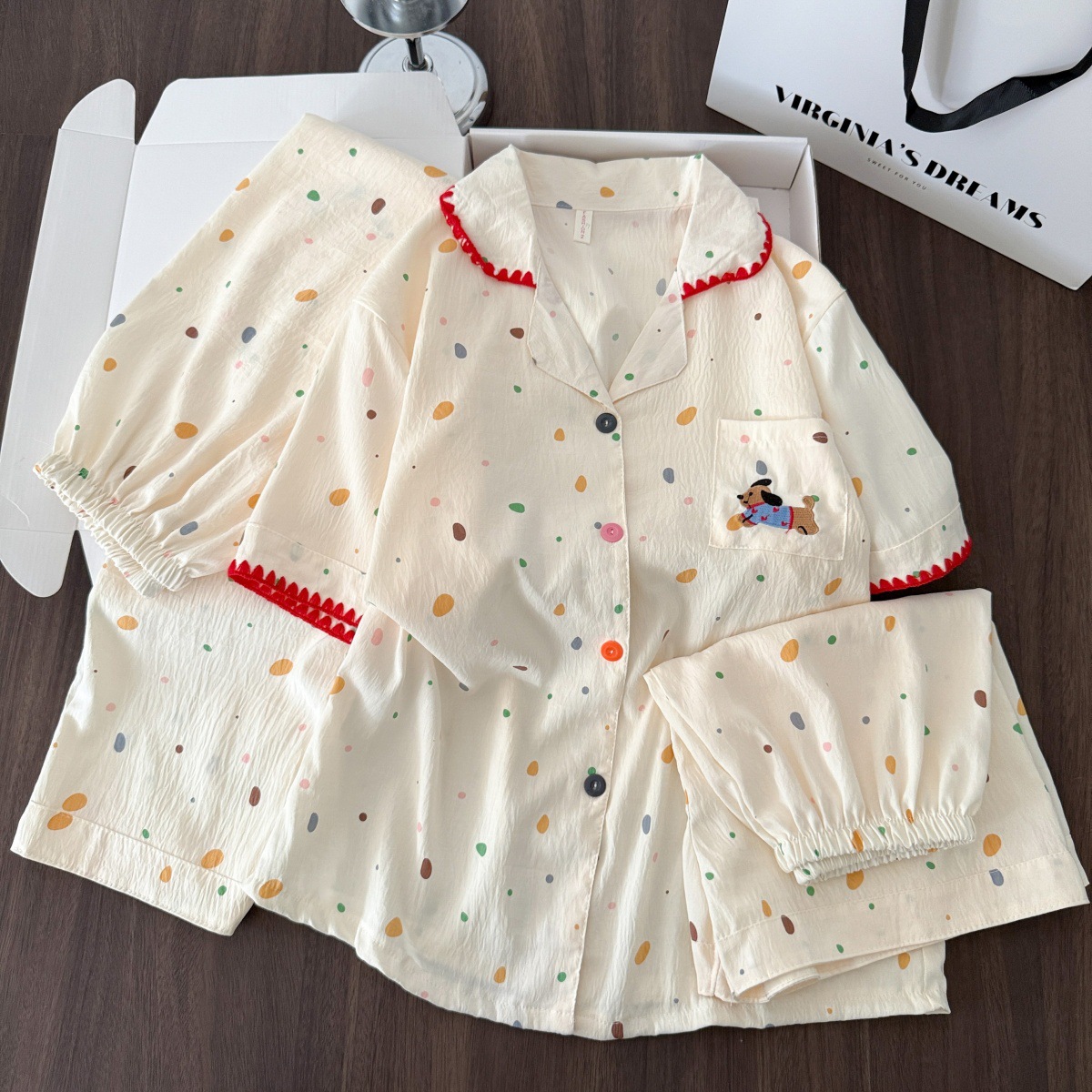Nube transfronteriza algodón tres piezas Miffy conejo conchas pijamas mujeres pueden usar con solapa mangas cortas pantalones largos ropa para el hogar set