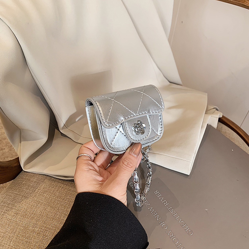 2025 invierno nuevo estilo casual bolso femenino hilo de bordar pequeña fragancia mini bolso de cadena para padres e hijos caramelo bolso de mensajero monedero