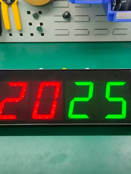 Billiards Rechargeable Led Display Large Screen Scorer, Remote Control Electronic Scoreboard for Billiard Hall, Points Tracking Scorer