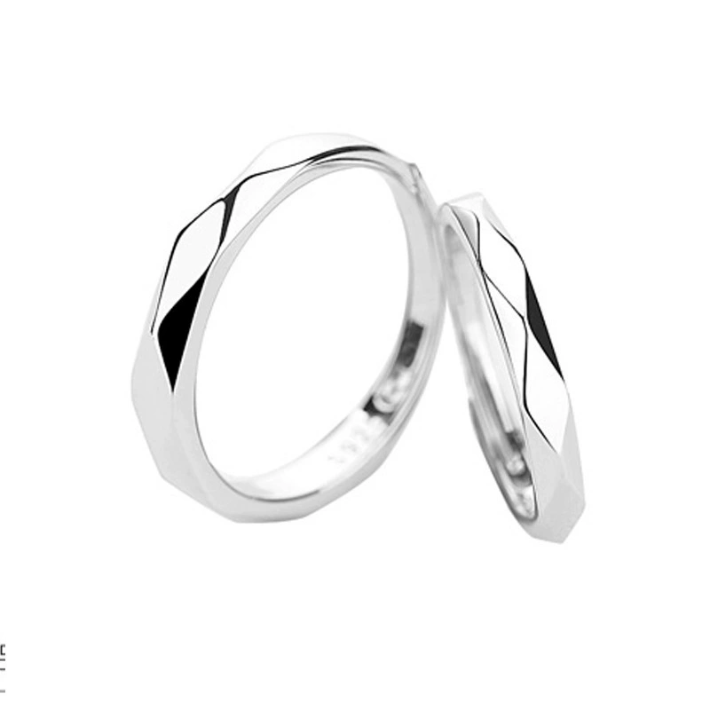 Small design adjustable ring for beloved for men and women