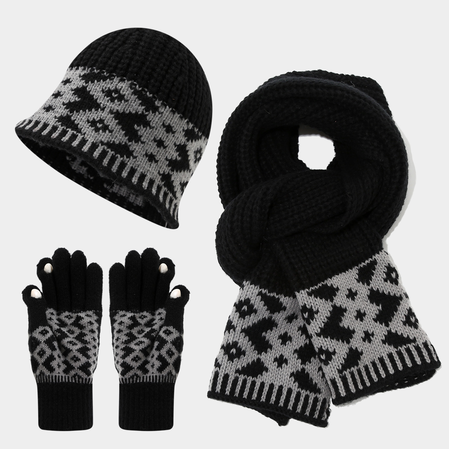 Otoño y invierno de lana caliente sombrero bufandas guantes de tres piezas estilo nacional de moda para mujeres protectoras de oídos frías set de moda