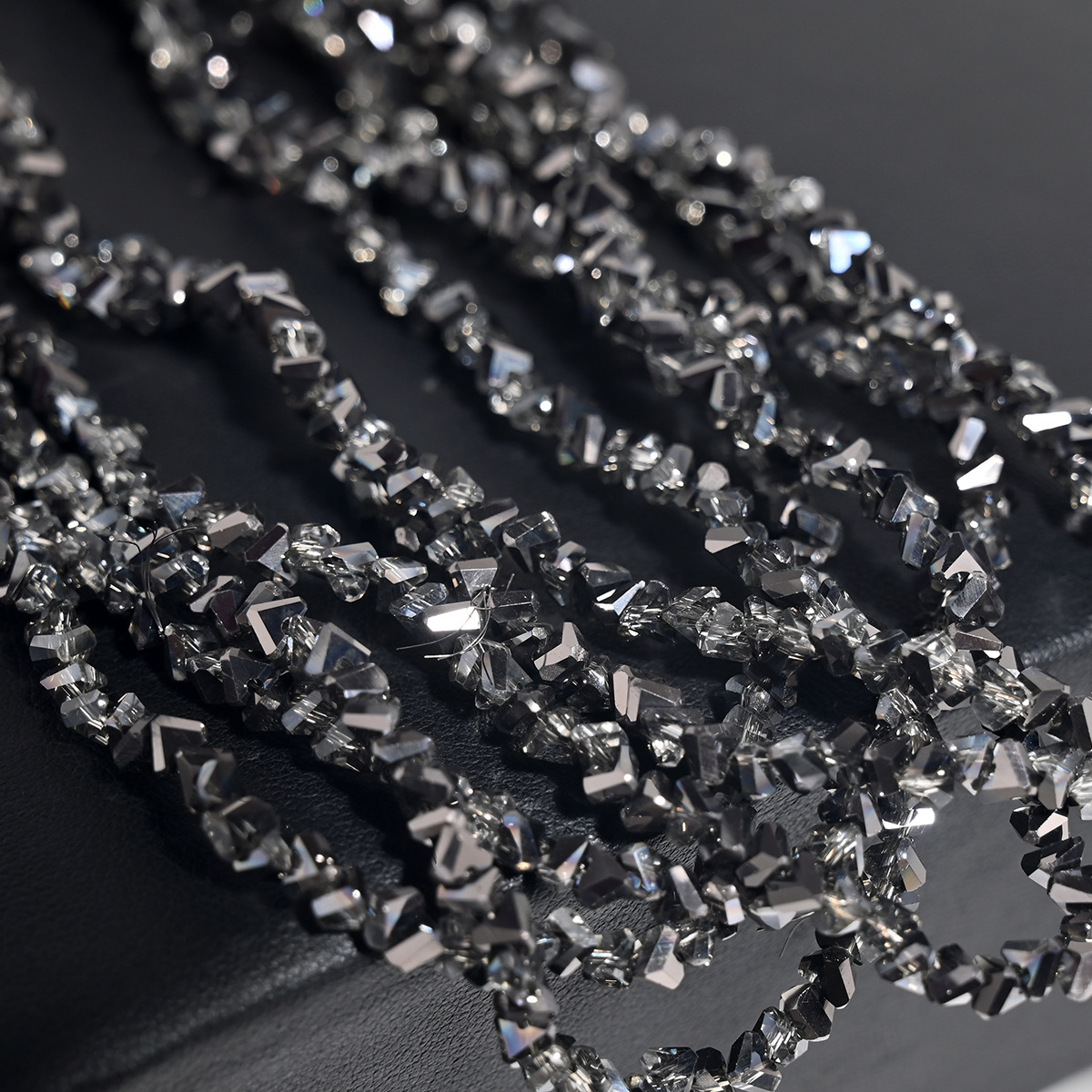 Collar de perlas de cristal de diamante de cristal triangular de 4 mm collar de perlas sueltas de bricolaje artesanal accesorios de ropa accesorios de cadena de teléfono móvil accesorios de cadena de teléfono móvil image 14