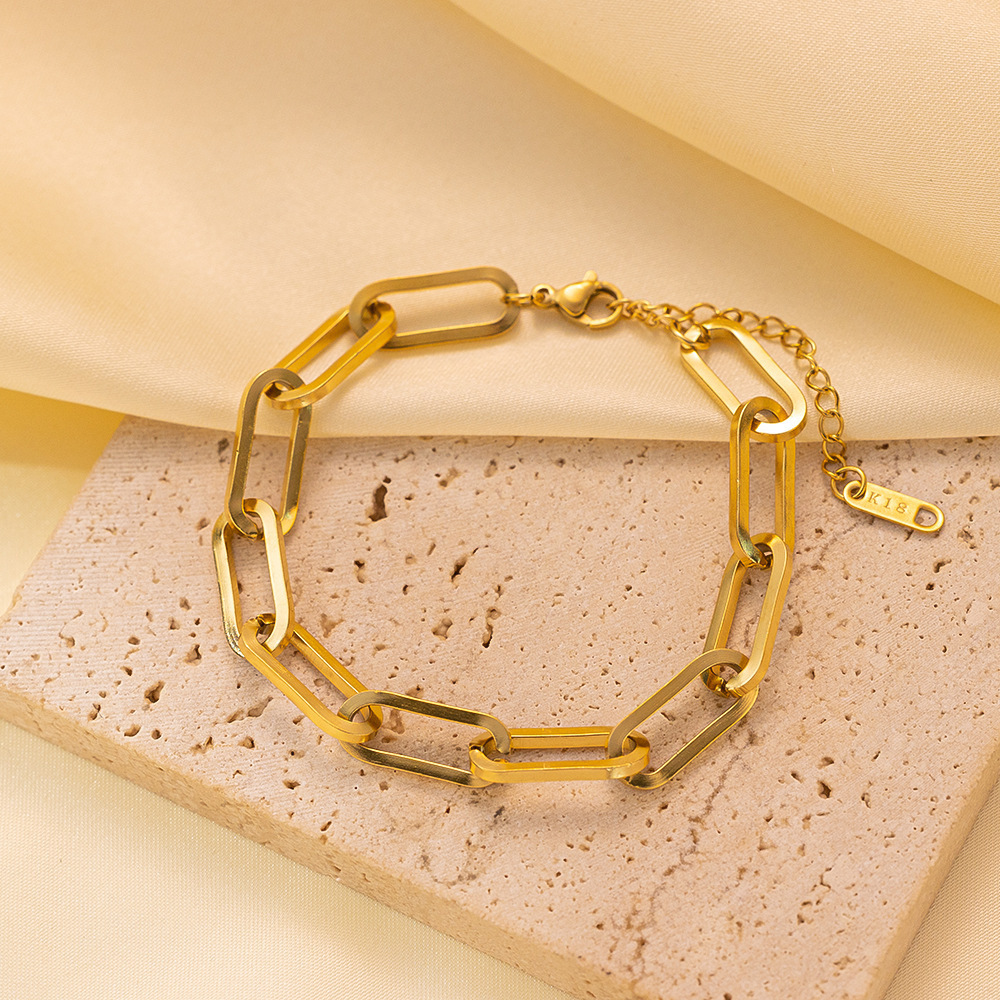 Pulsera de Acero de Titanio de Dongguan, Estilo Europeo y Americano, Diseño de Doble Cadena con Cuchillas, Exagerada, Hip-Hop, para Otoño e Invierno, No se Destiñe, para Mujer