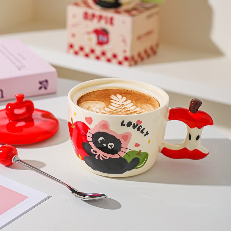 Taza de gato de manzana creativa con tapa de alto valor de pareja taza de cerámica taza de regalo de mano taza de desayuno para amigos