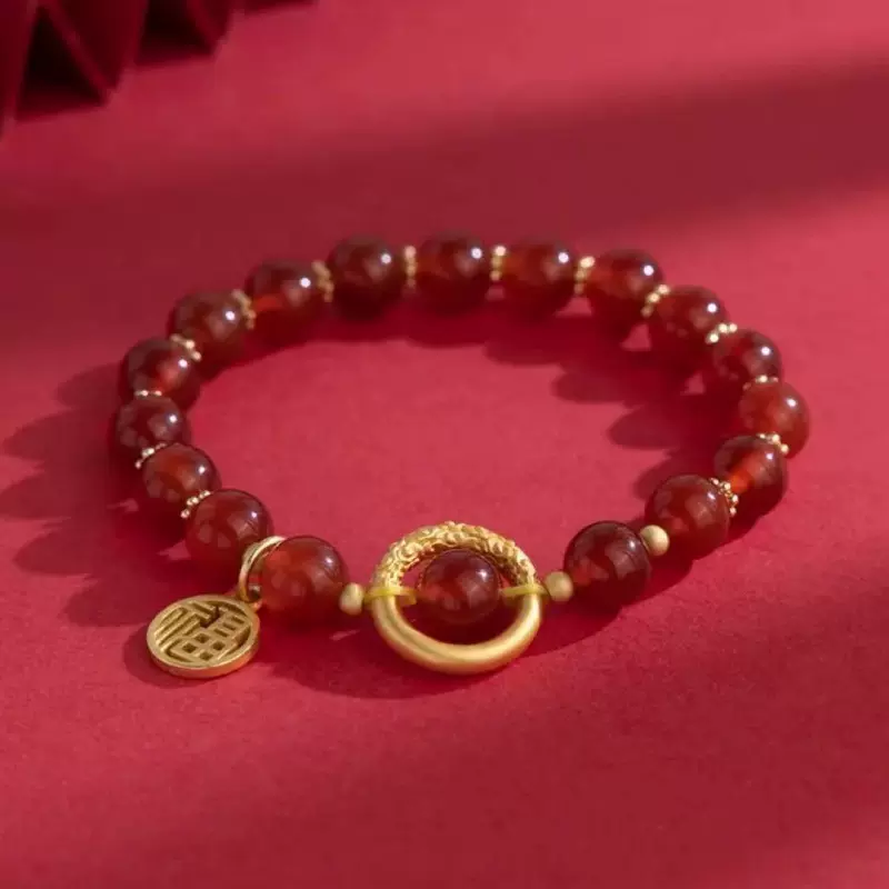 天然红玛瑙相思豆手链女款2023年新款红绳编织串珠手饰情人节礼物