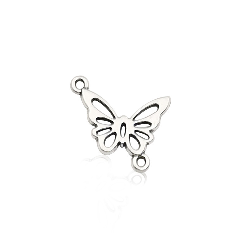 Venta transfronteriza de colgante de aleación de plata Xizanga con forma de mariposa, hecho a mano, para collar, pulsera, accesorio de joyería, venta al por mayor.