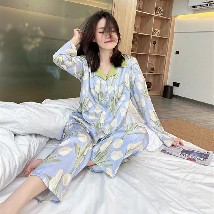 녹색 튤립