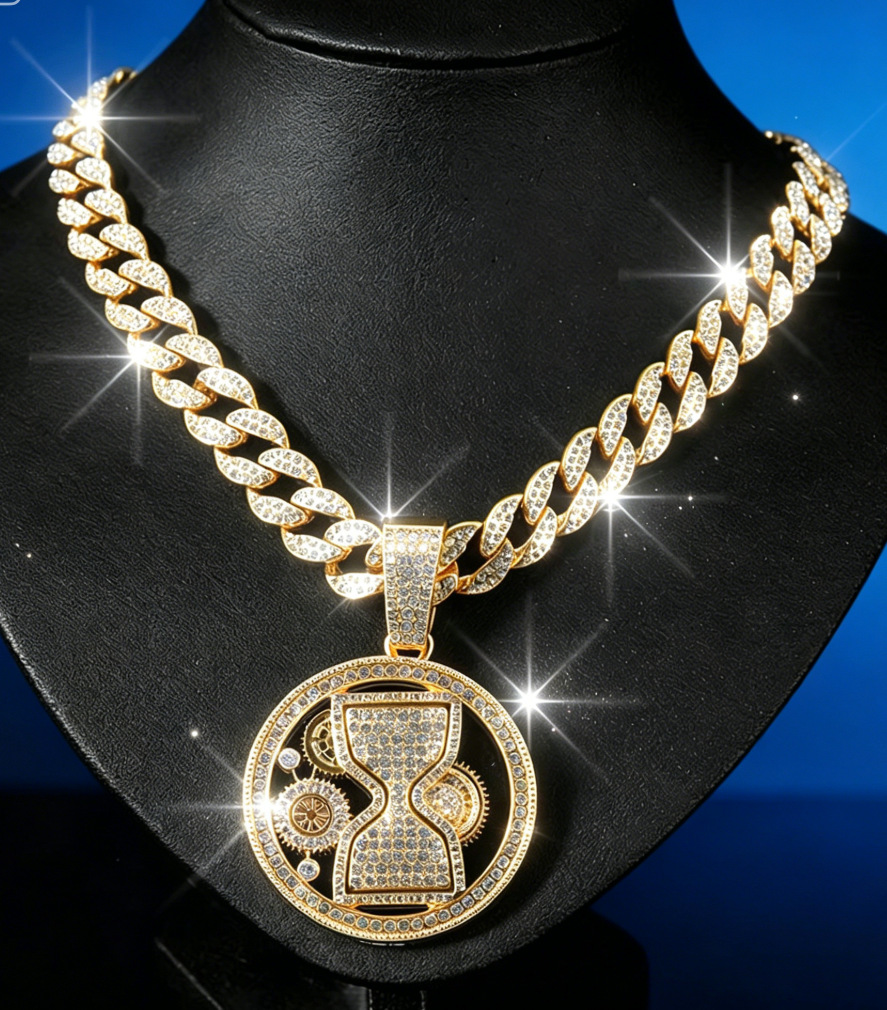 Reloj de arena de diamantes colgante de engranajes de cadena cubana calles europeas y americanas blingbling brillante símbolo de control de tiempo