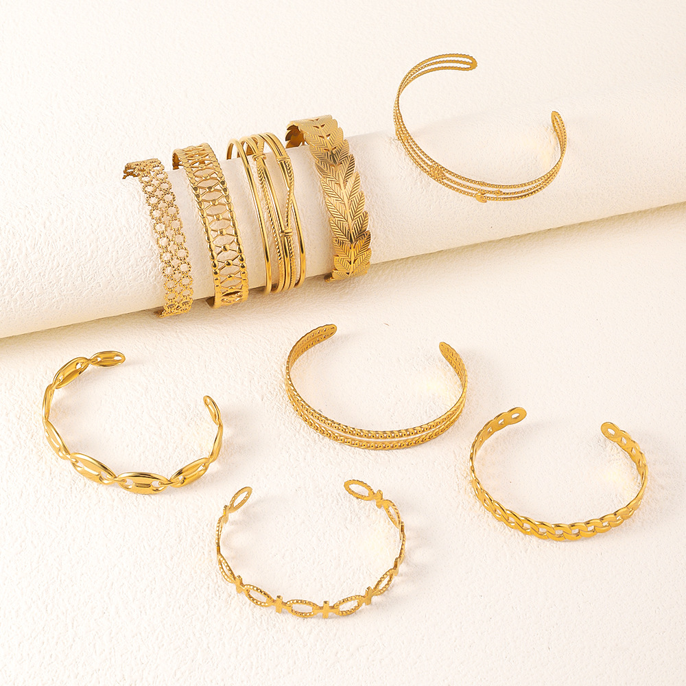667 Stainless Steel Chain Material Retro Classic Style Geometric Leaf 667 Stainless Steel Cuff Bracelets Wide Bracelet In Bulk