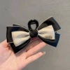INS, чёрный фон, бабочка, захват (11.5 см)