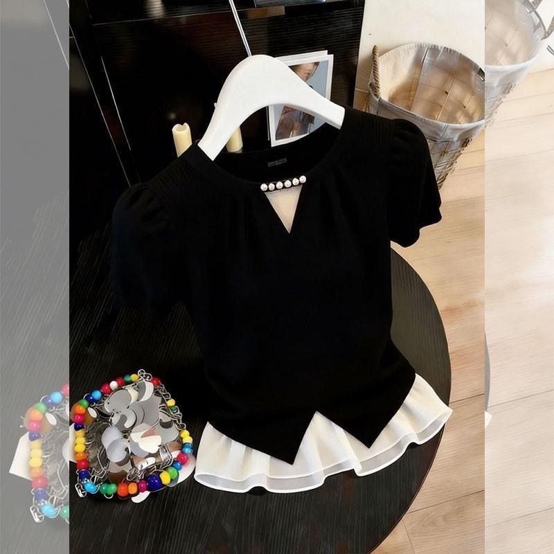 Plus-Size Chanel-Style Irregular V-Neck Short-Sleeve Shirt for Women, New Summer Style for Curvy Women, Waist-Cinching, Slimming, and Figure-Flattering Top Plus-Size Chanel-Style Irregular V-Neck Short-Sleeve Shirt for Women, New Summer Style for Curvy Women, Waist-Cinching, Slimming, and Figure-Flattering Top