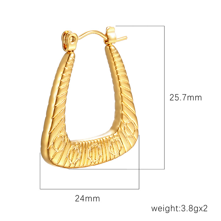 Transfronterizo europeo y americano de moda geométrica triángulo de acero inoxidable pendientes simple luz de lujo 18K color que conserva los pendientes elegantes de las mujeres