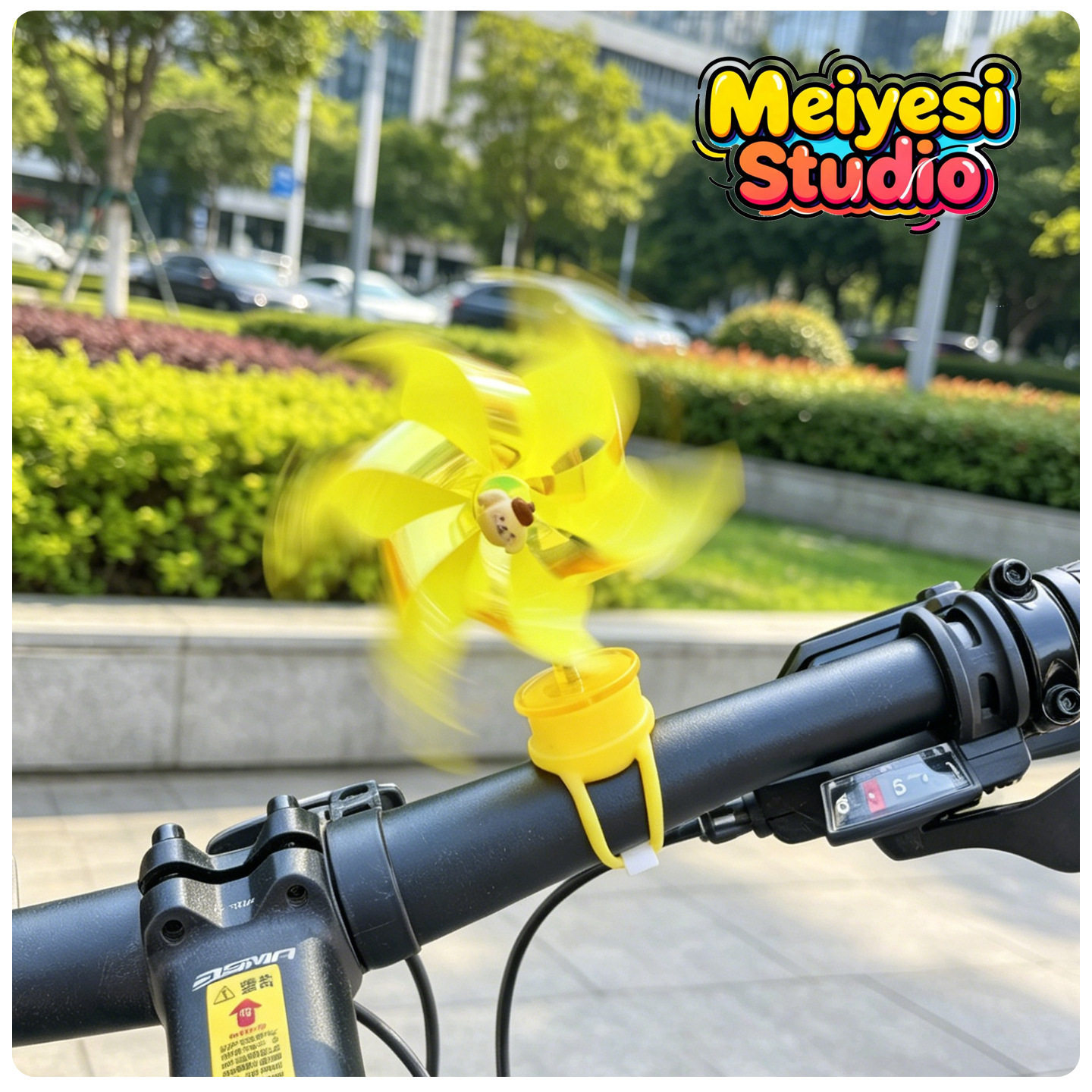Bicycle electric two-wheeler windmill ornament, motorcycle decorative handlebar strap cartoon rotating small windmill
