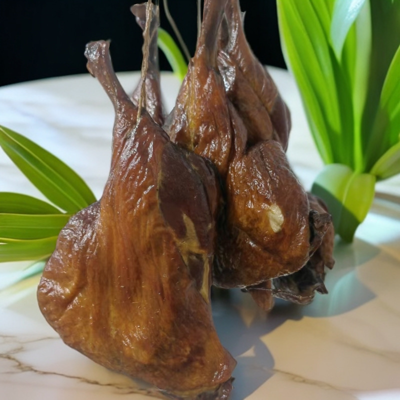 腊鸭腿腌制咸味风干腊鸭腿腊肉香肠适用于地摊展会超市热卖爆品