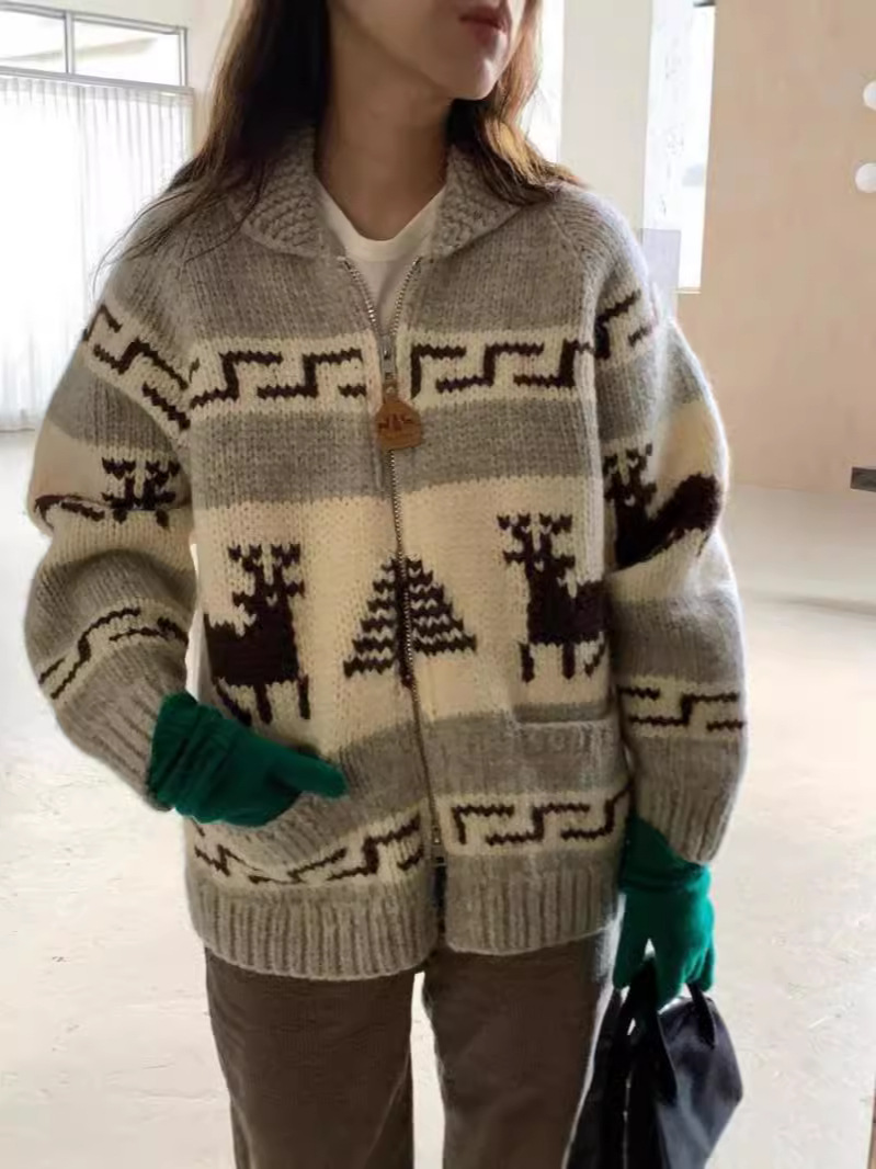 Corea del año 2024 otoño invierno nuevo estilo de Navidad industria pesada jacquard cardigán jersey abrigo perezoso mujer image 3