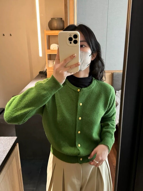 Ceiils2025年秋款多色温柔毛衣女金色扣针织小开衫早外搭宽松短款|undefined