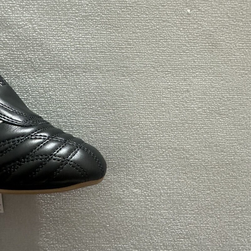 Erbear's Shoes: Slip-On Training Shoes for Men and Women, Yoga and Dance Indoor/Outdoor Sneakers