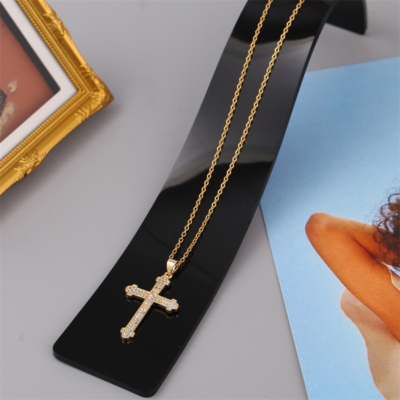 European And American Trendy Unique Copper Inlaid Zircon Cross Necklace Female Korean Cute Real Gold Plating Pendant Jewelry display picture 6