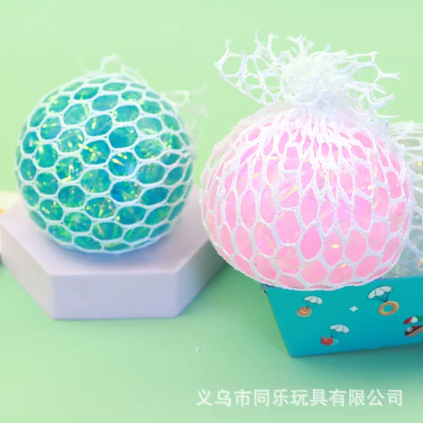 Tongle toys wholesale grape ball squeeze pinch tennis decompression creative novelty vent grape ball toys