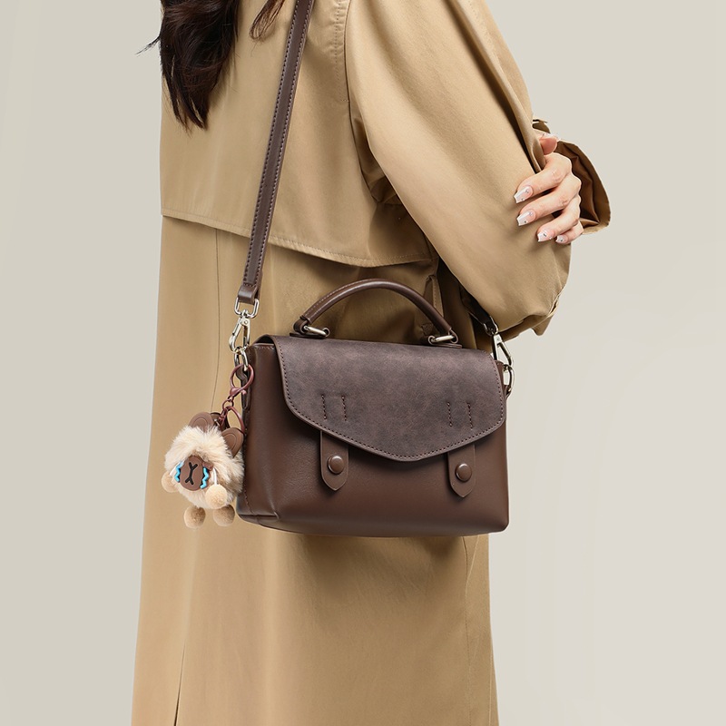 Women's Handbag 2026 New Summer Genuine Leather Crossbody Bag Luxury Cambridge Shoulder Bag - Thumbnail 2