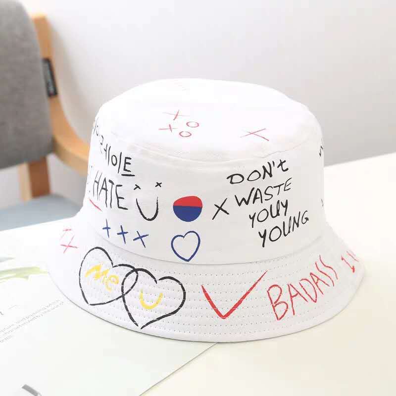 New casual sunshade fisherman hats, trendy and fashionable basin hats, men's and women's hats, personalized graffiti patterns, black and white detail image 3