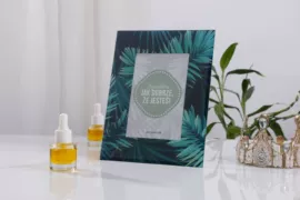 相框、画框;首饰包装;化妆镜