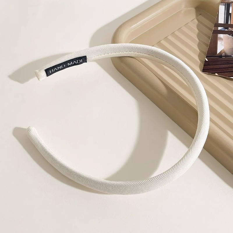 2025 nueva diadema de cabeza alta para mujer, lujo ligero, tarjeta de alta calidad, diadema de salida diaria de verano, pequeño paquete de cabello